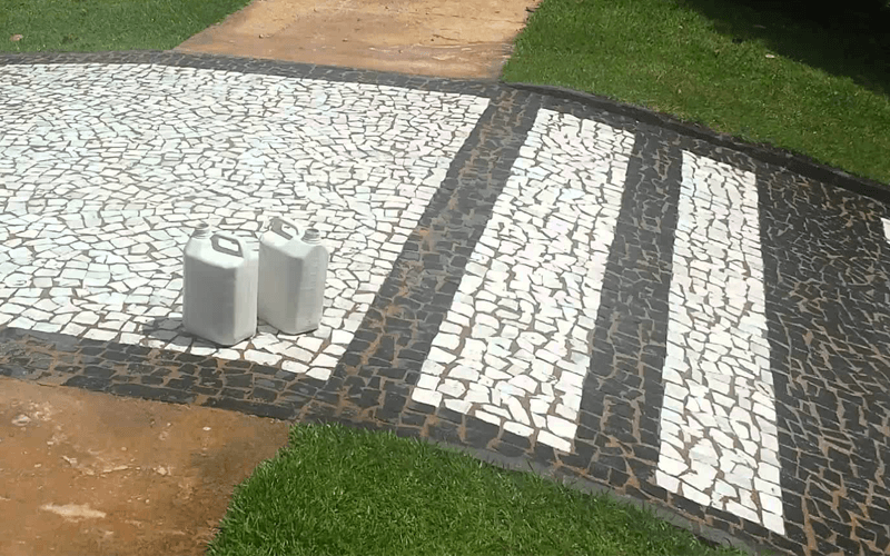 Truques de como limpar Pedra Portuguesa